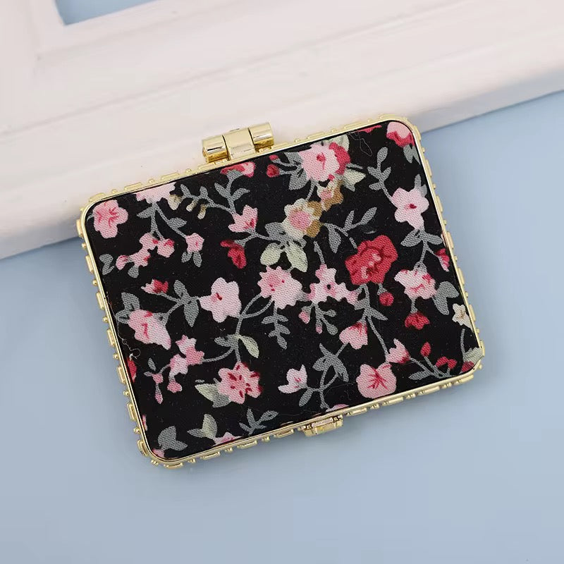 🖤🌹 Midnight Rose Compact Mirror🌹🖤