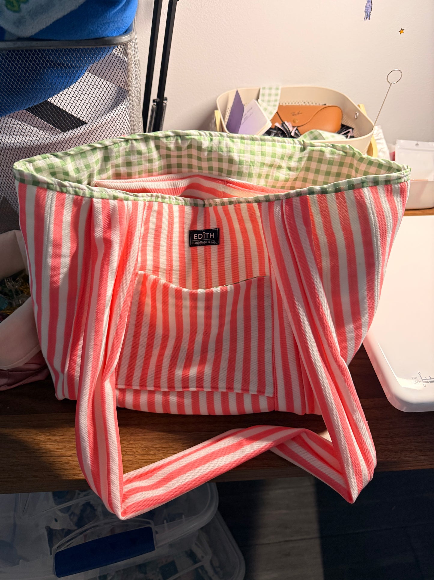Candy Cane Cottage Tote 🩷