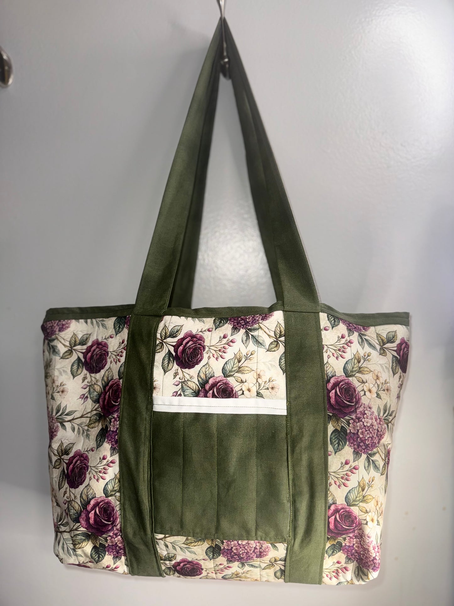 🌿🌹Olive Garden Tote🌿🌹