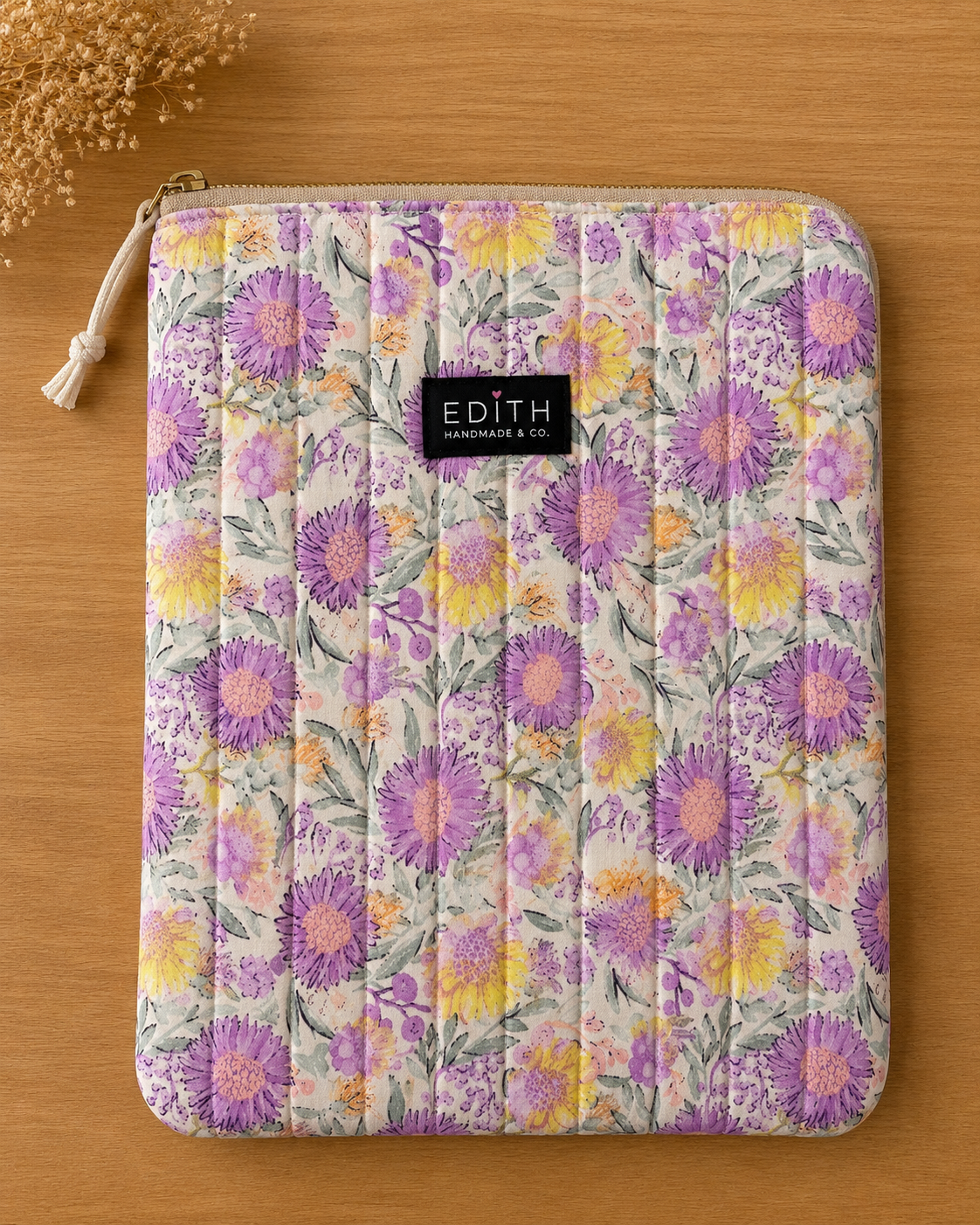 🌿 Lavender Wildflower Sleeve