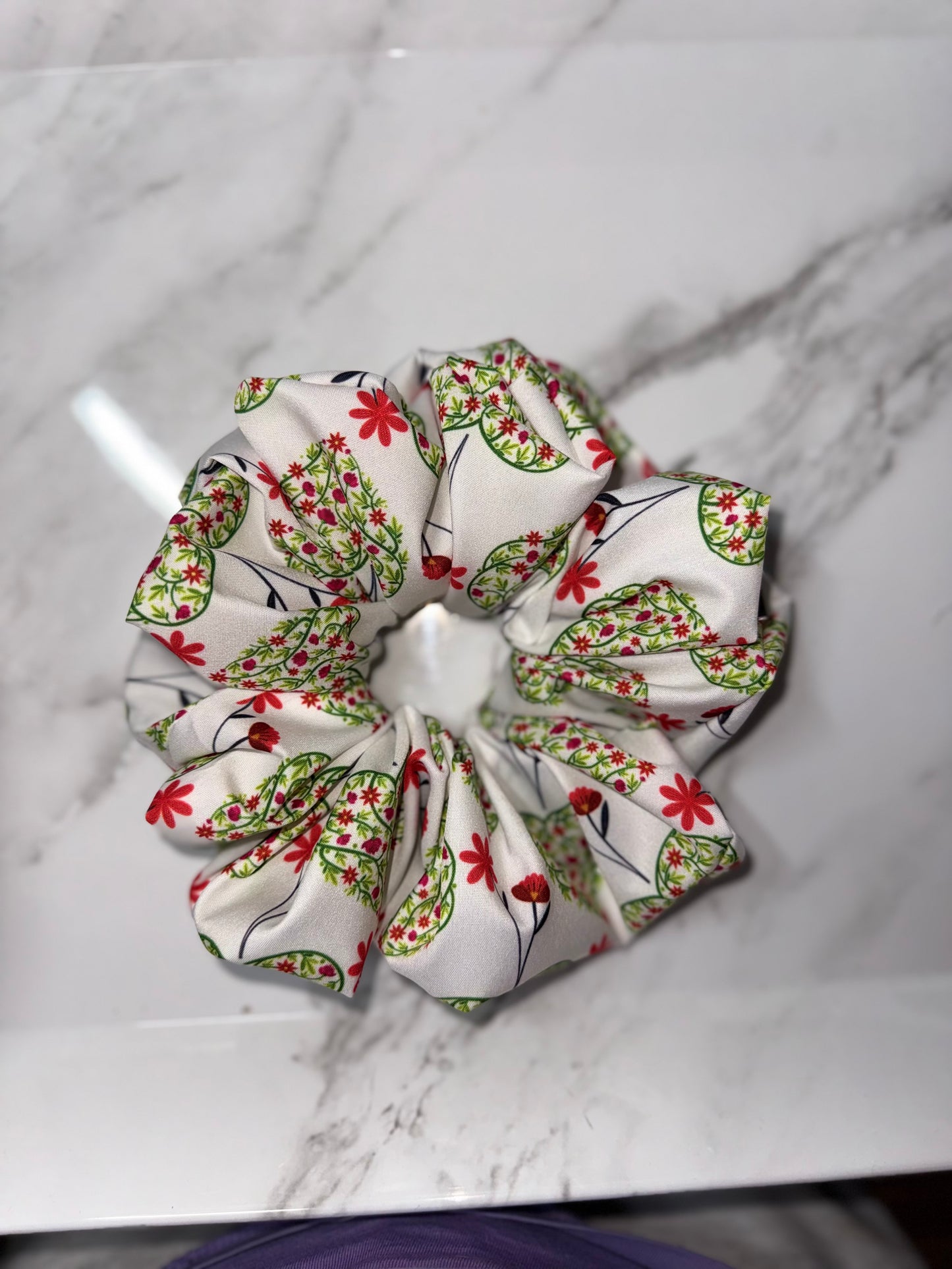 EVA XL SCRUNCHIE