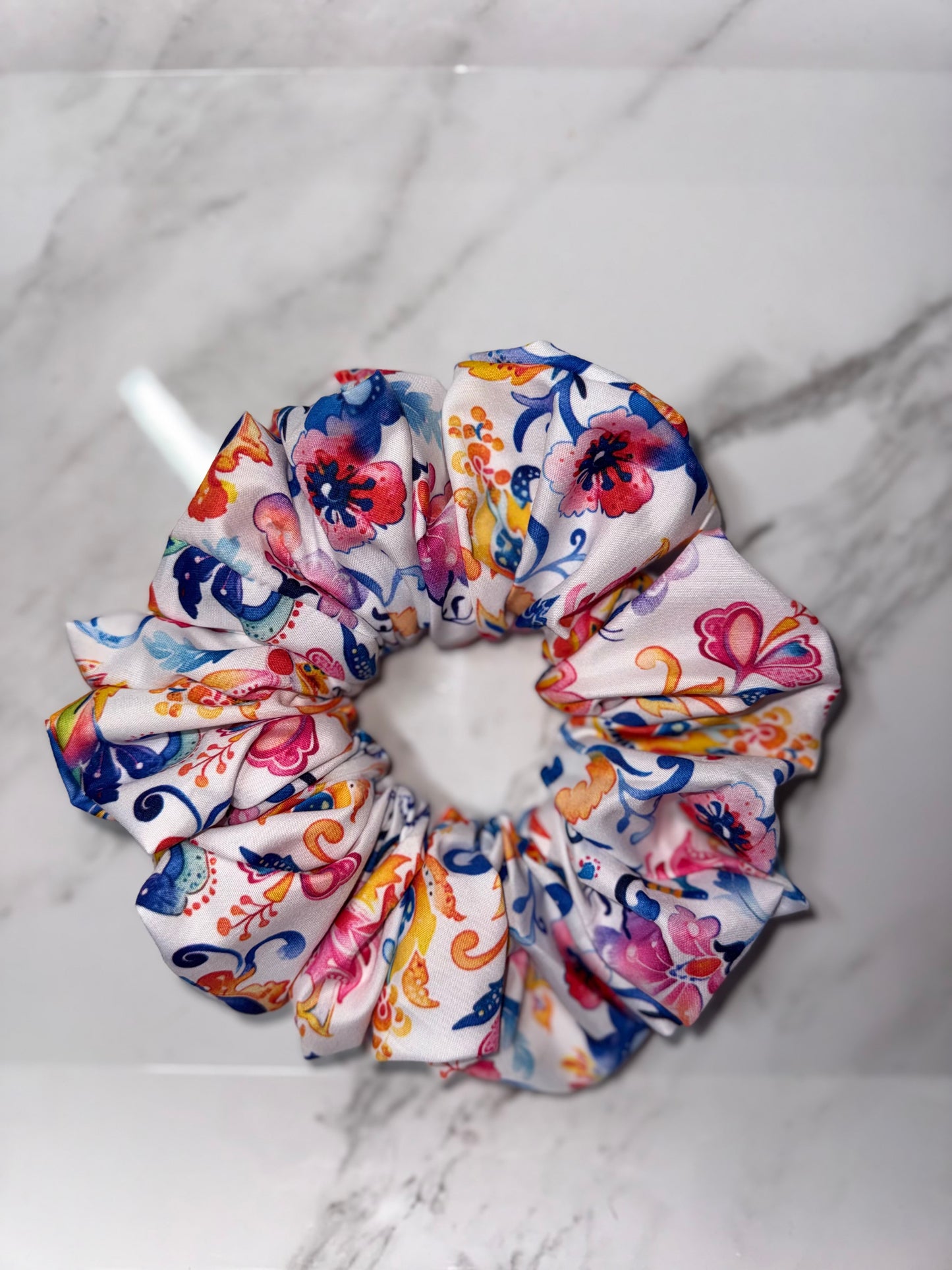 CHARLOTTE XL SCRUNCHIE ☀️💙