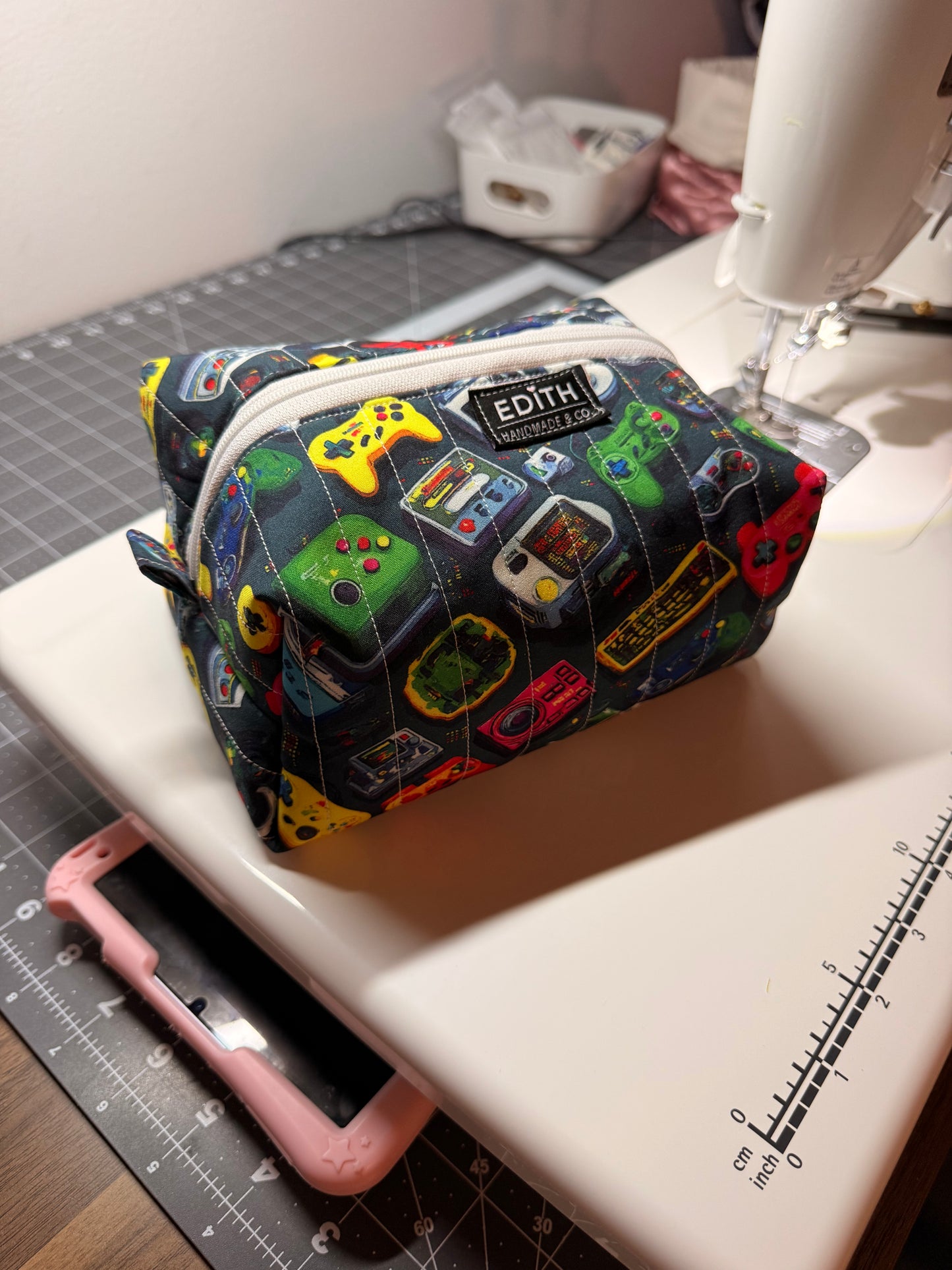🎮 Gamer Boxy Bag