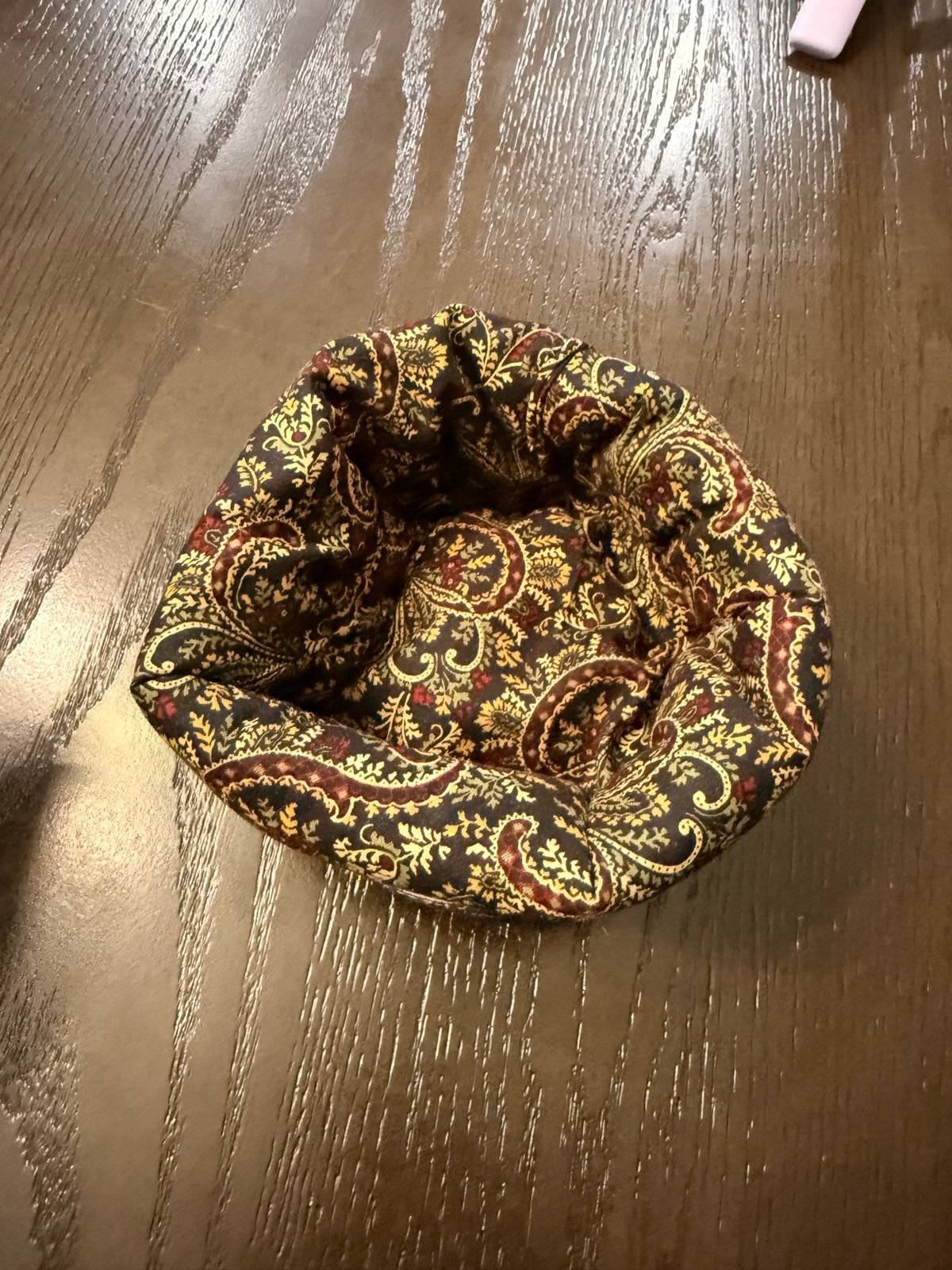 Dark Paisley Bubble Tray